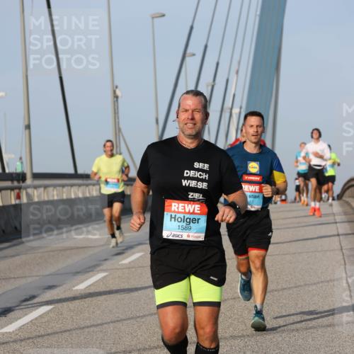 03.10.2026 - Köhlbrandbrückenlauf Strokosch-Dieckow http://msf.ph/oto/10603838 03.10.2026 09:40:19 Position 2 1589, 42 meine-sportfotos.de