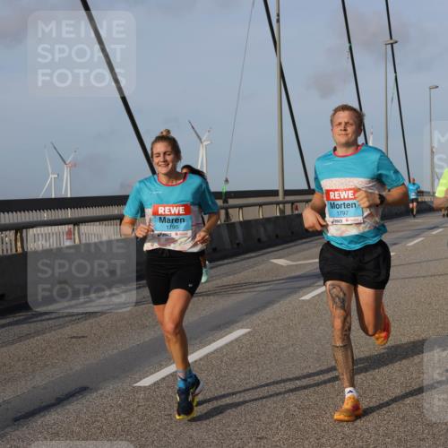 03.10.2026 - Köhlbrandbrückenlauf Strokosch-Dieckow http://msf.ph/oto/10604036 03.10.2026 09:40:36 Position 2 1795, 1797, 1878 meine-sportfotos.de