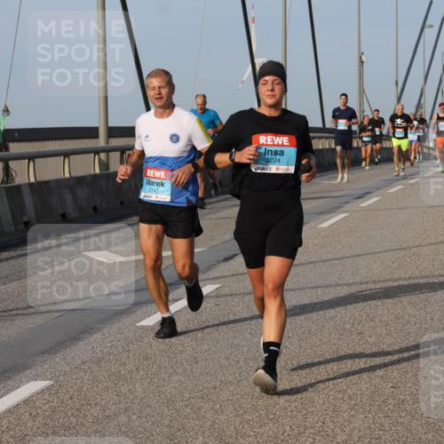03.10.2026 - Köhlbrandbrückenlauf Strokosch-Dieckow http://msf.ph/oto/10604158 03.10.2026 09:40:53 Position 2 2143, 2224 meine-sportfotos.de