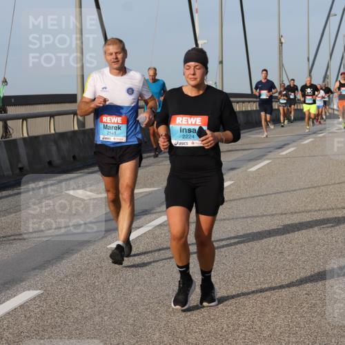 03.10.2026 - Köhlbrandbrückenlauf Strokosch-Dieckow http://msf.ph/oto/10604174 03.10.2026 09:40:53 Position 2 2143, 2224 meine-sportfotos.de
