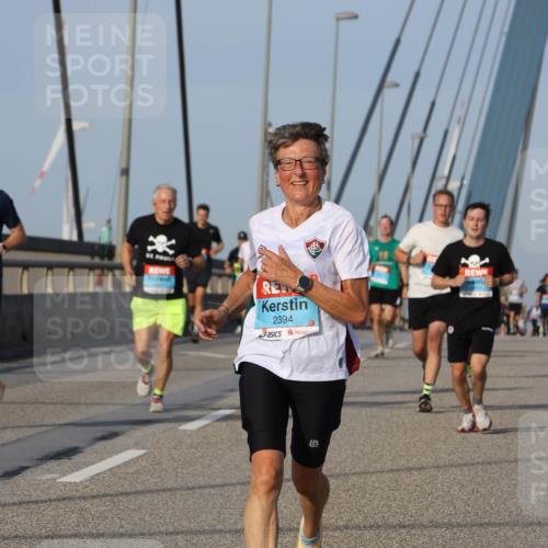03.10.2026 - Köhlbrandbrückenlauf Strokosch-Dieckow http://msf.ph/oto/10604217 03.10.2026 09:40:59 Position 2 2394, 10 meine-sportfotos.de
