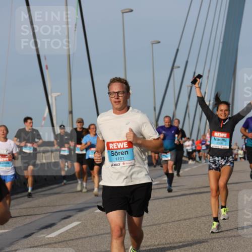 03.10.2026 - Köhlbrandbrückenlauf Strokosch-Dieckow http://msf.ph/oto/10604271 03.10.2026 09:41:04 Position 2 1101, 2368 meine-sportfotos.de