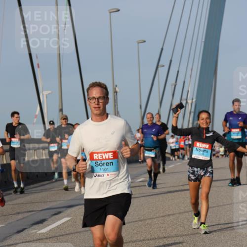 03.10.2026 - Köhlbrandbrückenlauf Strokosch-Dieckow http://msf.ph/oto/10604284 03.10.2026 09:41:04 Position 2 1101, 2368 meine-sportfotos.de