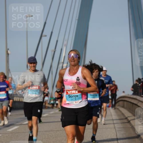 03.10.2026 - Köhlbrandbrückenlauf Strokosch-Dieckow http://msf.ph/oto/10604410 03.10.2026 09:41:21 Position 2 2486, 1, 1179 meine-sportfotos.de