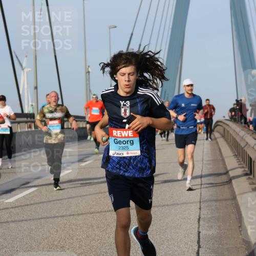 03.10.2026 - Köhlbrandbrückenlauf Strokosch-Dieckow http://msf.ph/oto/10604474 03.10.2026 09:41:25 Position 2 3, 2325 meine-sportfotos.de