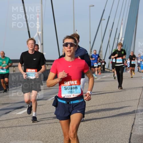 03.10.2026 - Köhlbrandbrückenlauf Strokosch-Dieckow http://msf.ph/oto/10604709 03.10.2026 09:41:52 Position 2 2122, 2653 meine-sportfotos.de