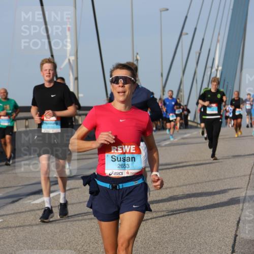03.10.2026 - Köhlbrandbrückenlauf Strokosch-Dieckow http://msf.ph/oto/10604718 03.10.2026 09:41:52 Position 2 2122, 2653 meine-sportfotos.de