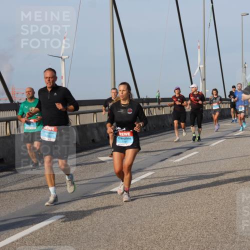 03.10.2026 - Köhlbrandbrückenlauf Strokosch-Dieckow http://msf.ph/oto/10604741 03.10.2026 09:41:56 Position 2 2288, 1787 meine-sportfotos.de