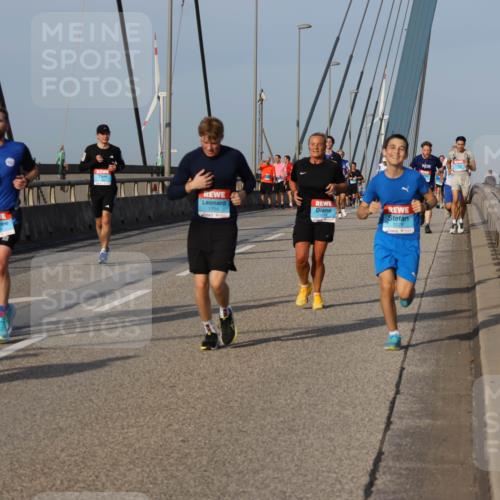 03.10.2026 - Köhlbrandbrückenlauf Strokosch-Dieckow http://msf.ph/oto/10604777 03.10.2026 09:42:02 Position 2 1755, 1229 meine-sportfotos.de