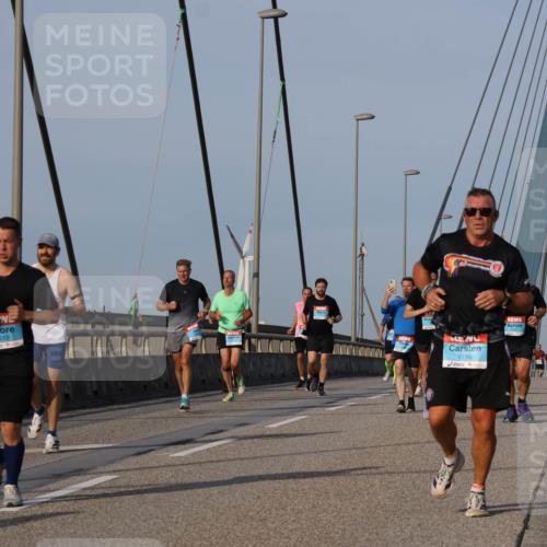 03.10.2026 - Köhlbrandbrückenlauf Strokosch-Dieckow http://msf.ph/oto/10604865 03.10.2026 09:42:25 Position 2 2213, 1786 meine-sportfotos.de