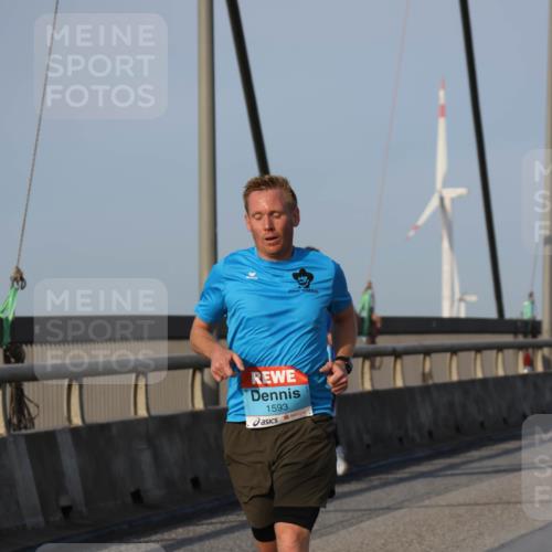 03.10.2026 - Köhlbrandbrückenlauf Strokosch-Dieckow http://msf.ph/oto/10605020 03.10.2026 09:42:48 Position 2 1593 meine-sportfotos.de