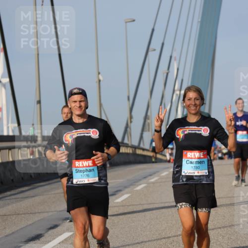 03.10.2026 - Köhlbrandbrückenlauf Strokosch-Dieckow http://msf.ph/oto/10605449 03.10.2026 09:43:34 Position 2 1776, 1780 meine-sportfotos.de