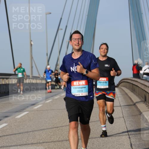 03.10.2026 - Köhlbrandbrückenlauf Strokosch-Dieckow http://msf.ph/oto/10605600 03.10.2026 09:43:41 Position 2 2019, 1647 meine-sportfotos.de