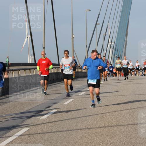 03.10.2026 - Köhlbrandbrückenlauf Strokosch-Dieckow http://msf.ph/oto/10605781 03.10.2026 09:43:57 Position 2  meine-sportfotos.de