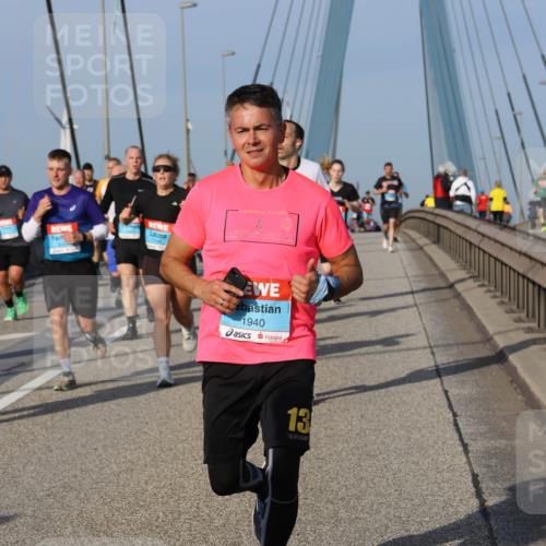 03.10.2026 - Köhlbrandbrückenlauf Strokosch-Dieckow http://msf.ph/oto/10606064 03.10.2026 09:44:31 Position 2 1940, 13 meine-sportfotos.de