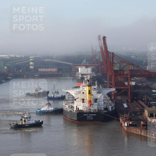 03.10.2026 - Köhlbrandbrückenlauf Tim E. http://msf.ph/oto/10606105 03.10.2026 09:10:40 Position 1 9539286 meine-sportfotos.de