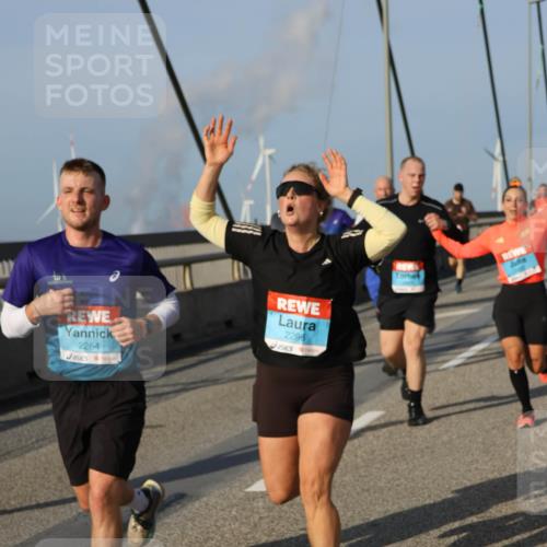 03.10.2026 - Köhlbrandbrückenlauf Strokosch-Dieckow http://msf.ph/oto/10606134 03.10.2026 09:44:34 Position 2 2264, 2296 meine-sportfotos.de