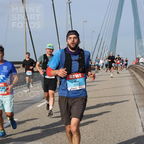 03.10.2026 - Köhlbrandbrückenlauf Strokosch-Dieckow http://msf.ph/oto/10606405 03.10.2026 09:44:45 Position 2 15, 094, 3757 meine-sportfotos.de