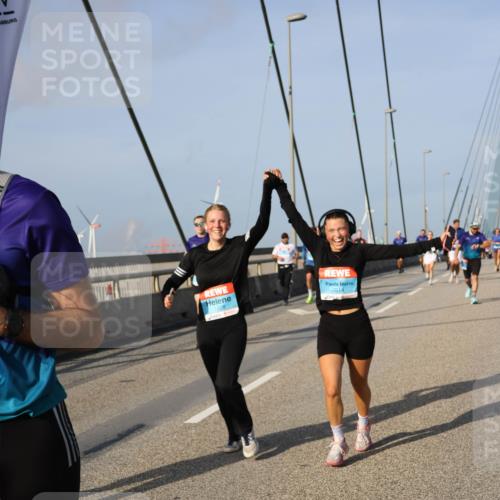 03.10.2026 - Köhlbrandbrückenlauf Strokosch-Dieckow http://msf.ph/oto/10606713 03.10.2026 09:45:05 Position 2 1928, 3814 meine-sportfotos.de