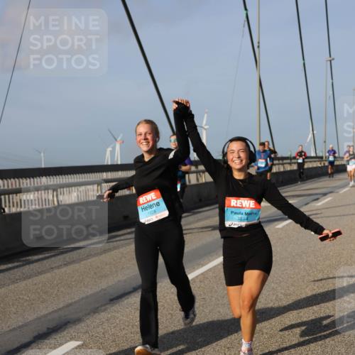 03.10.2026 - Köhlbrandbrückenlauf Strokosch-Dieckow http://msf.ph/oto/10606770 03.10.2026 09:45:05 Position 2 1928, 3814 meine-sportfotos.de
