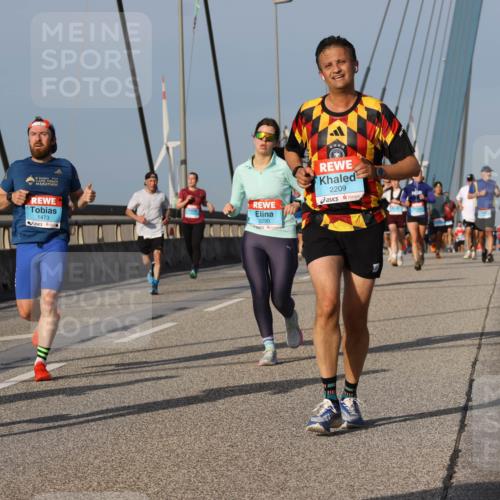 03.10.2026 - Köhlbrandbrückenlauf Strokosch-Dieckow http://msf.ph/oto/10607257 03.10.2026 09:46:04 Position 2 2026, 2973, 1473, 2290, 2209 meine-sportfotos.de