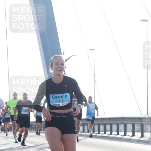 03.10.2026 - Köhlbrandbrückenlauf Tim E. http://msf.ph/oto/10609292 03.10.2026 09:23:10 Position 1 2319 meine-sportfotos.de