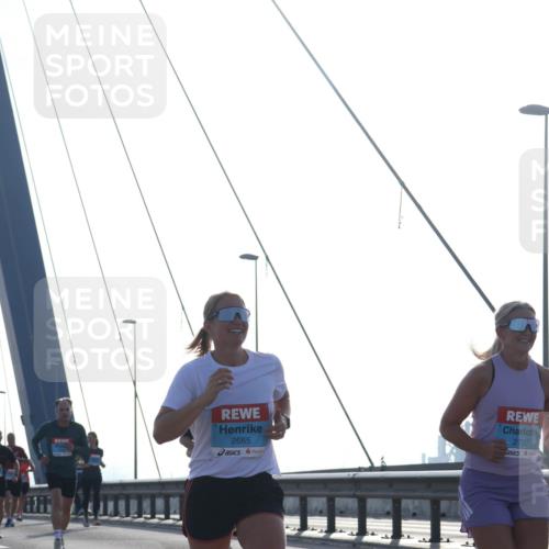 03.10.2026 - Köhlbrandbrückenlauf Tim E. http://msf.ph/oto/10610984 03.10.2026 09:26:08 Position 1 2665, 2707 meine-sportfotos.de