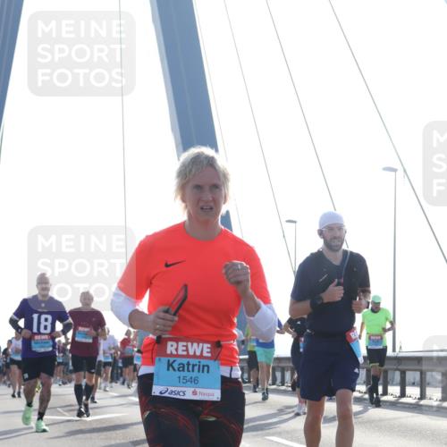 03.10.2026 - Köhlbrandbrückenlauf Tim E. http://msf.ph/oto/10612065 03.10.2026 09:27:55 Position 1 18, 1546 meine-sportfotos.de