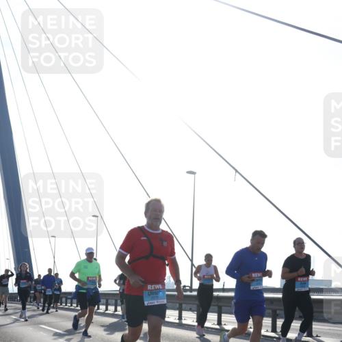 03.10.2026 - Köhlbrandbrückenlauf Tim E. http://msf.ph/oto/10612661 03.10.2026 09:28:48 Position 1 185, 2078 meine-sportfotos.de