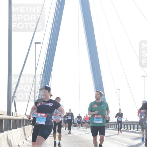 03.10.2026 - Köhlbrandbrückenlauf Tim E. http://msf.ph/oto/10614490 03.10.2026 09:31:20 Position 1 1783, 2636 meine-sportfotos.de