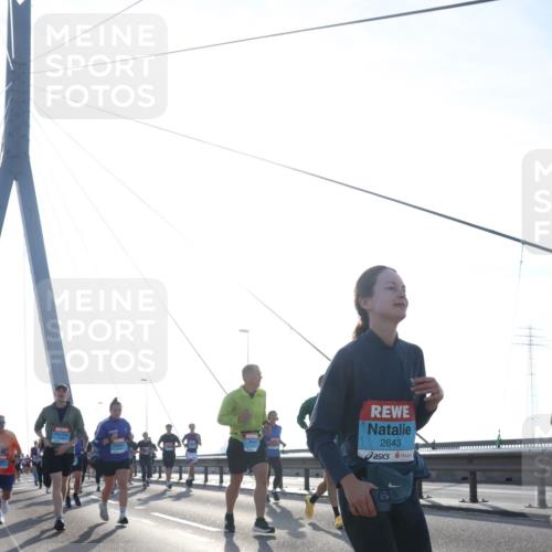 03.10.2026 - Köhlbrandbrückenlauf Tim E. http://msf.ph/oto/10614938 03.10.2026 09:31:54 Position 1 2643, 25 meine-sportfotos.de