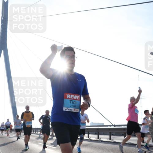 03.10.2026 - Köhlbrandbrückenlauf Tim E. http://msf.ph/oto/10616076 03.10.2026 09:33:23 Position 1 2790 meine-sportfotos.de