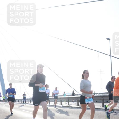 03.10.2026 - Köhlbrandbrückenlauf Tim E. http://msf.ph/oto/10616239 03.10.2026 09:33:34 Position 1 2904, 2610 meine-sportfotos.de