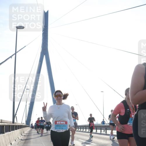 03.10.2026 - Köhlbrandbrückenlauf Tim E. http://msf.ph/oto/10618236 03.10.2026 09:36:18 Position 1 3118 meine-sportfotos.de