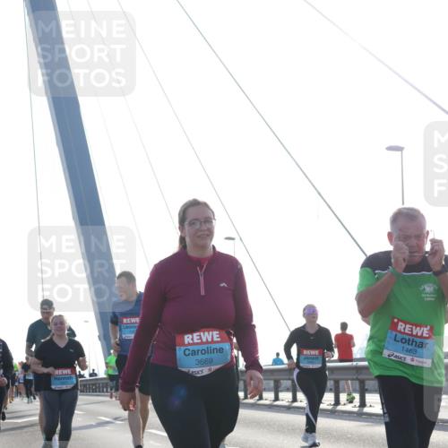03.10.2026 - Köhlbrandbrückenlauf Tim E. http://msf.ph/oto/10620004 03.10.2026 09:38:24 Position 1 3669, 1463 meine-sportfotos.de