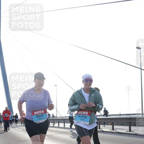 03.10.2026 - Köhlbrandbrückenlauf Tim E. http://msf.ph/oto/10621122 03.10.2026 09:40:08 Position 1 1578, 1580 meine-sportfotos.de
