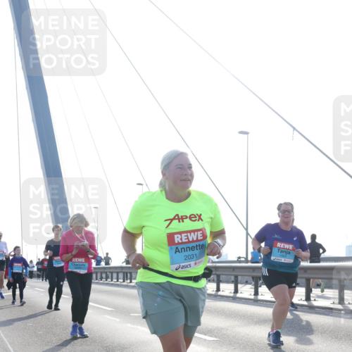 03.10.2026 - Köhlbrandbrückenlauf Tim E. http://msf.ph/oto/10625186 03.10.2026 09:41:32 Position 1 2031, 1665 meine-sportfotos.de