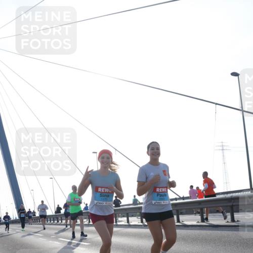 03.10.2026 - Köhlbrandbrückenlauf Tim E. http://msf.ph/oto/10625860 03.10.2026 09:42:29 Position 1 2003, 1175 meine-sportfotos.de