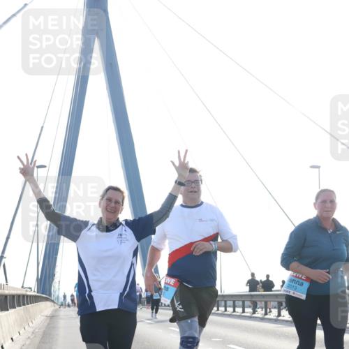 03.10.2026 - Köhlbrandbrückenlauf Tim E. http://msf.ph/oto/10626175 03.10.2026 09:43:12 Position 1 2013 meine-sportfotos.de