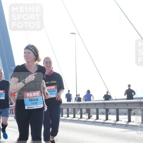 03.10.2026 - Köhlbrandbrückenlauf Tim E. http://msf.ph/oto/10626957 03.10.2026 09:45:14 Position 1 38, 1439, 3588 meine-sportfotos.de
