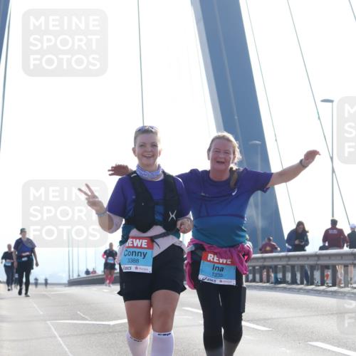 03.10.2026 - Köhlbrandbrückenlauf Tim E. http://msf.ph/oto/10627078 03.10.2026 09:45:38 Position 1 3388, 1332 meine-sportfotos.de