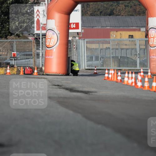 03.10.2026 - Köhlbrandbrückenlauf H.Heesch http://msf.ph/oto/10653795 03.10.2026 09:38:14 Ziel  meine-sportfotos.de