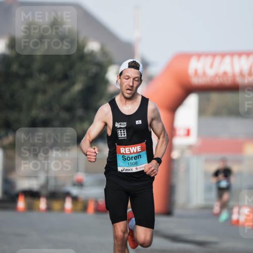 03.10.2026 - Köhlbrandbrückenlauf H.Heesch http://msf.ph/oto/10653862 03.10.2026 09:43:50 Ziel 1508 meine-sportfotos.de