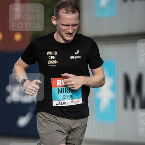 03.10.2026 - Köhlbrandbrückenlauf H.Heesch http://msf.ph/oto/10653892 03.10.2026 09:44:08 Ziel 2106 meine-sportfotos.de