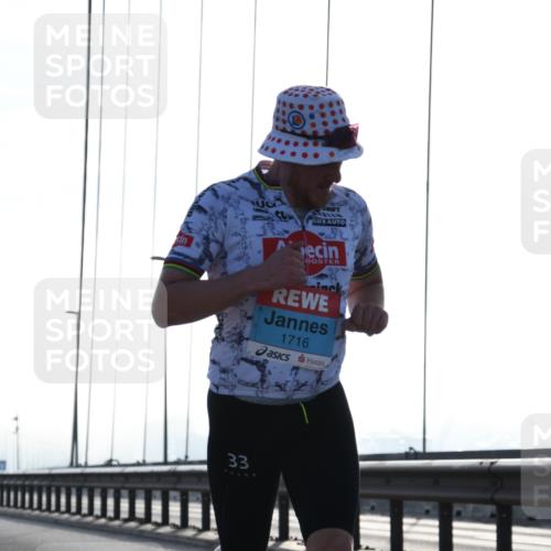 03.10.2026 - Köhlbrandbrückenlauf LenaG. http://msf.ph/oto/10656535 03.10.2026 09:18:15 Position 1 134, 1716, 33 meine-sportfotos.de