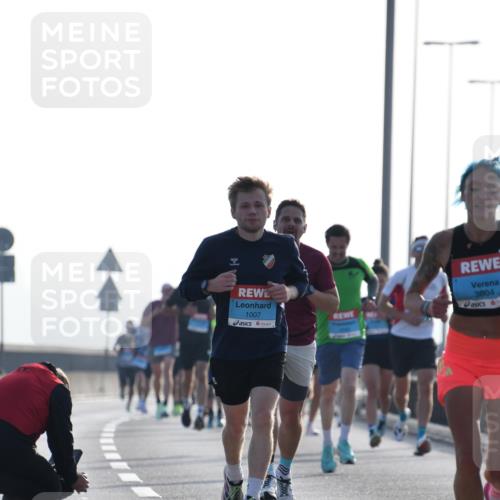 03.10.2026 - Köhlbrandbrückenlauf LenaG. http://msf.ph/oto/10656754 03.10.2026 09:19:35 Position 1 1007, 3804 meine-sportfotos.de