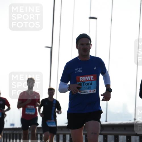 03.10.2026 - Köhlbrandbrückenlauf LenaG. http://msf.ph/oto/10657106 03.10.2026 09:21:12 Position 1 1515, 42, 195 meine-sportfotos.de