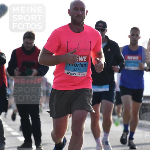 03.10.2026 - Köhlbrandbrückenlauf LenaG. http://msf.ph/oto/10657307 03.10.2026 09:22:05 Position 1 2275, 1941 meine-sportfotos.de