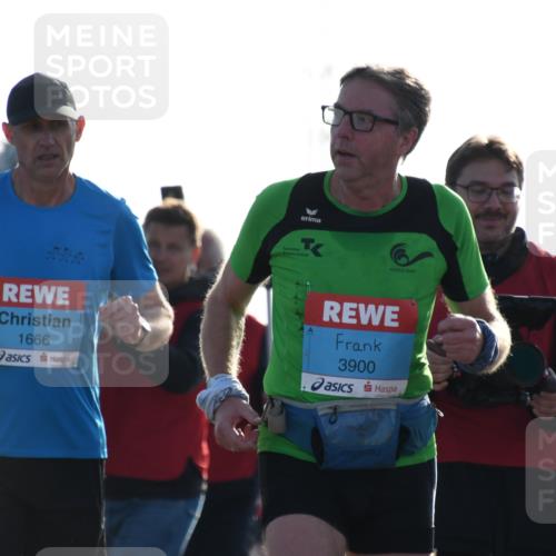 03.10.2026 - Köhlbrandbrückenlauf LenaG. http://msf.ph/oto/10657792 03.10.2026 09:24:43 Position 1 1666, 3900 meine-sportfotos.de