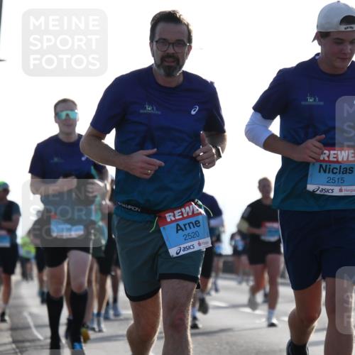 03.10.2026 - Köhlbrandbrückenlauf LenaG. http://msf.ph/oto/10657936 03.10.2026 09:25:54 Position 1 2520, 2515 meine-sportfotos.de